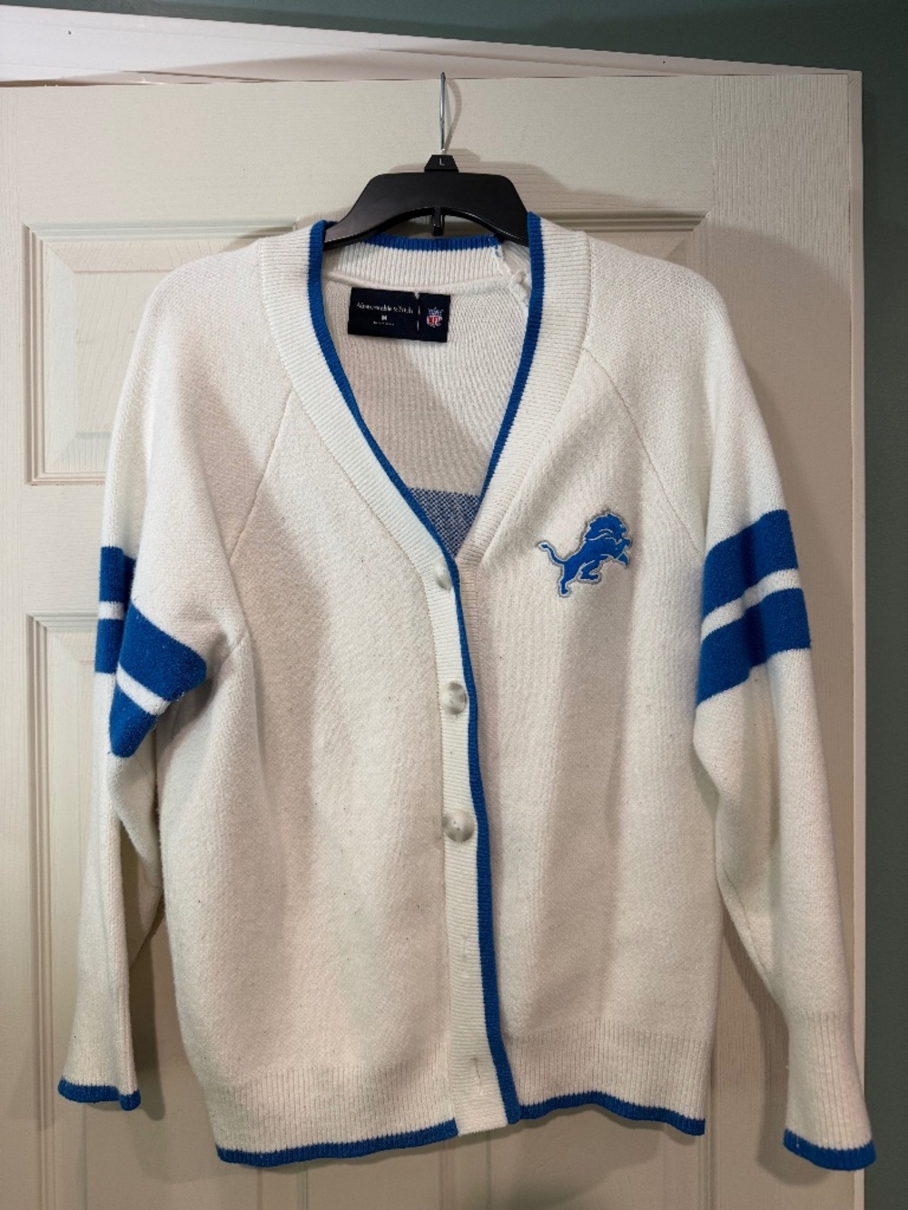 Abercrombie and Fitch Detroit Lions sweater cardigan size medium